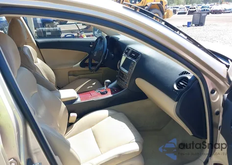 2006 Lexus Is 250 z USA, uszkodzony, nr VIN JTHCK262365000936